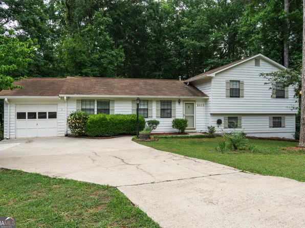 2423 Falcon Ct, Lawrenceville, GA 30043