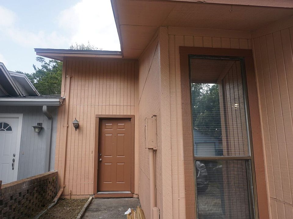 1st image of 4933 Kingsmeadow Ln