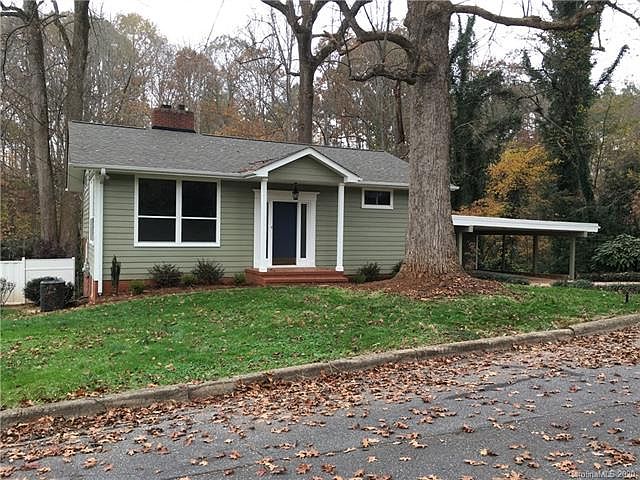 1st image of 230 Oakland Cir