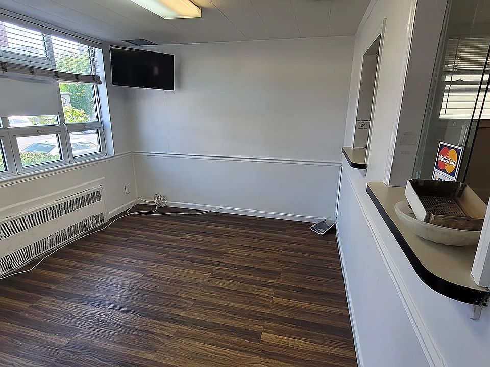 1st image of 1319 Avenue P #2FAMILY