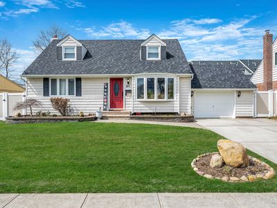 140 Rosalie Drive, East Meadow, NY, 11554