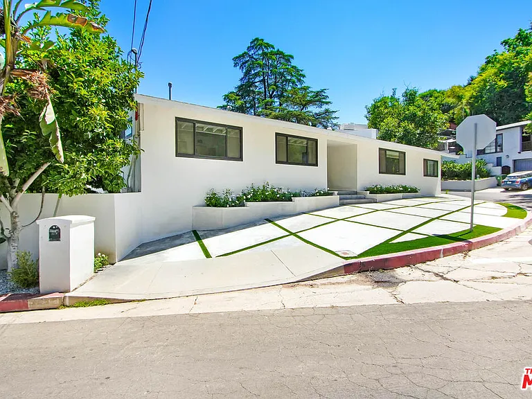 4166 Crisp Canyon Rd — Photo 3