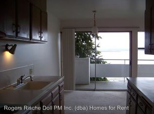 1031 SE Maylor St, Oak harbor, WA 98277