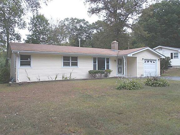 3rd image of 87 Forestdale Dr