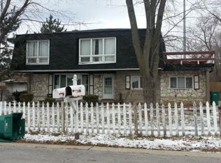 540 E 13th Pl, Lombard, IL