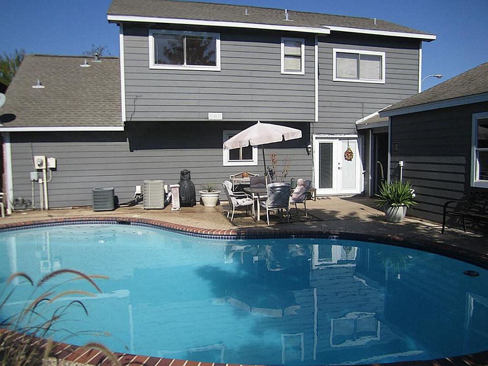 1st image of 15107 Camino Del Sol Dr