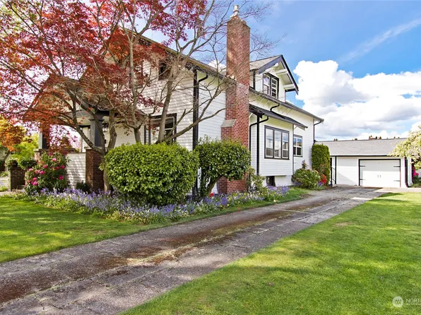 2247 Roosevelt Avenue, Enumclaw, WA 98022