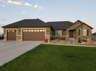 8588 N Peppergrass Dr, Eagle Mountain, UT 84005