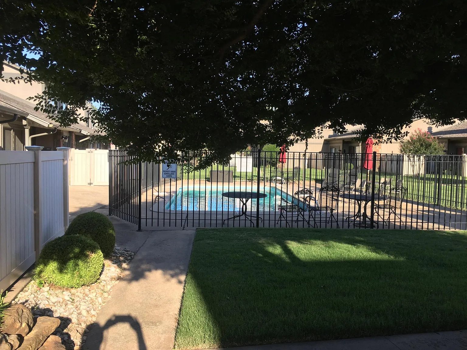 6165 S Zunis Ave — Photo 2