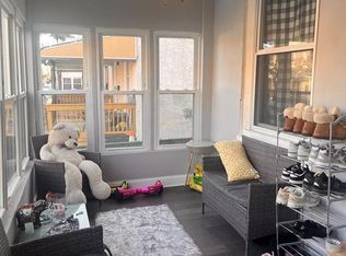 94 S 6th St, Darby, PA 19023