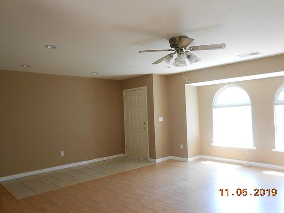 3rd image of 1773 Erwin Rd