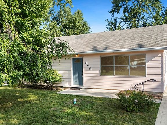 2nd image of 626 Brandford Ct
