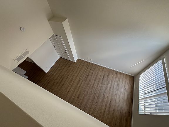 4th image of 5233 Cartwright Ave APT 5