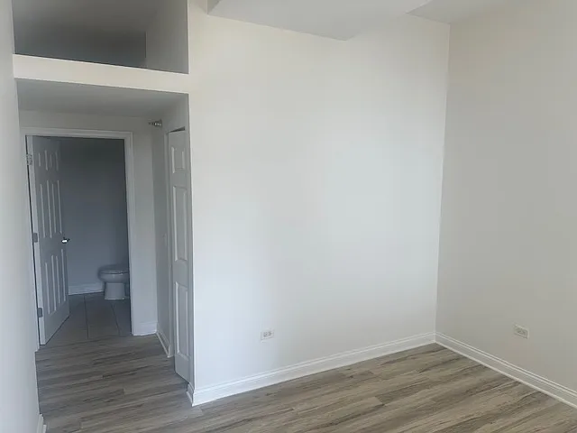 8 W Monroe St #1702 — Photo 6