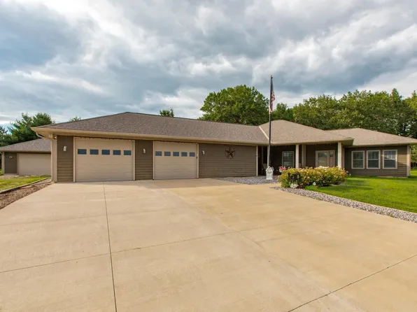 15212 667th St, Wabasha, MN 55981
