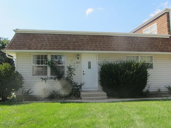 2nd image of 1407 E Stonehenge Dr #1407