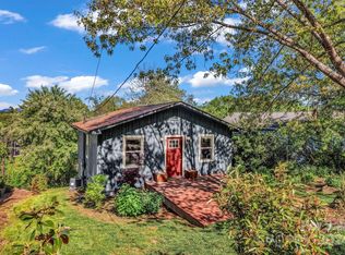 24 Winding Rd, Asheville, NC 28803
