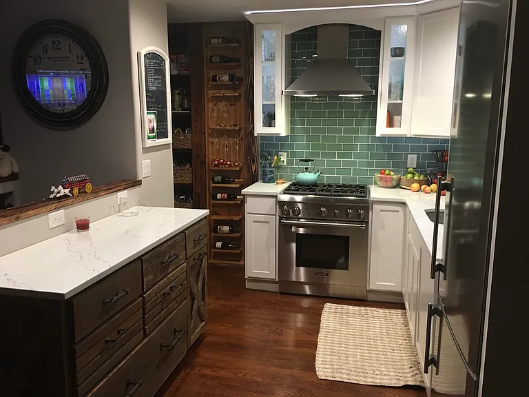 426 E Ichabod Ln — Photo 16
