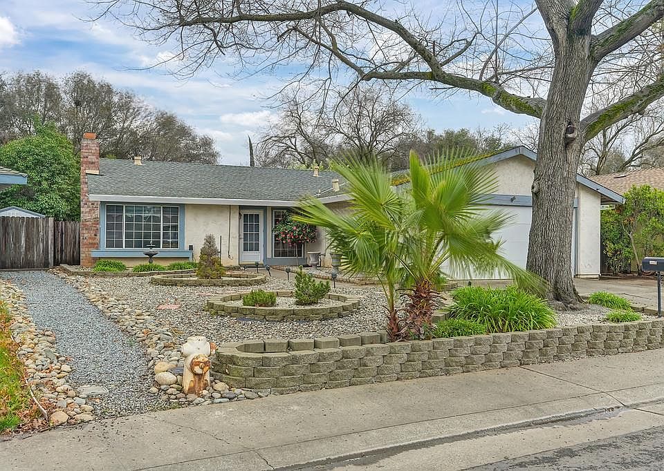 1st image of 6624 Creekmont Way