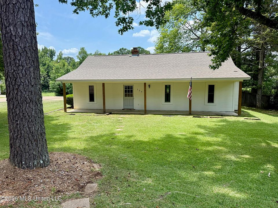 1st image of 124 Sara Dr