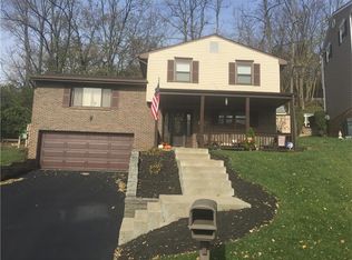 1908 Shelly Dr, Pittsburgh, PA 15216