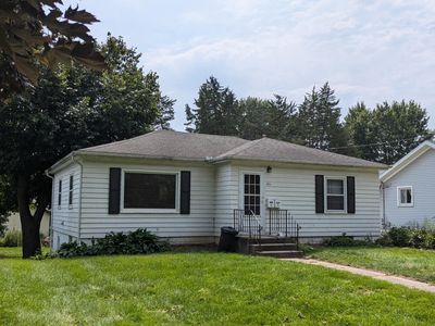 301 Leif Erikson Dr, Decorah, IA, 52101