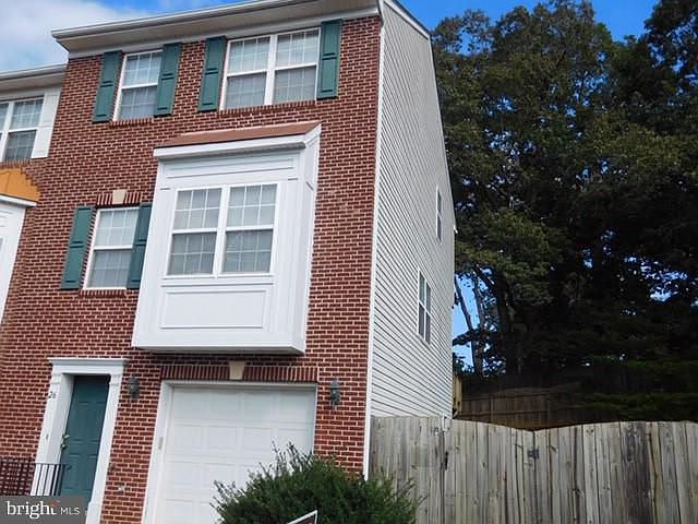 1st image of 26 Townes Pl