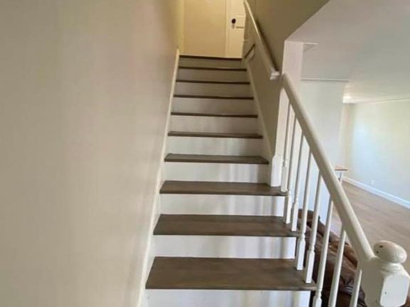 5th image of 4315 Wickham Ave #2