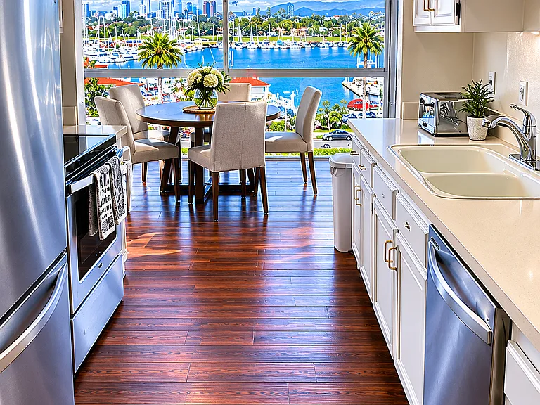 1710 Avenida Del Mundo #306 — Photo 4