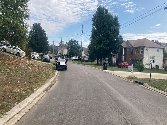 4th image of 6000 Eden Ln