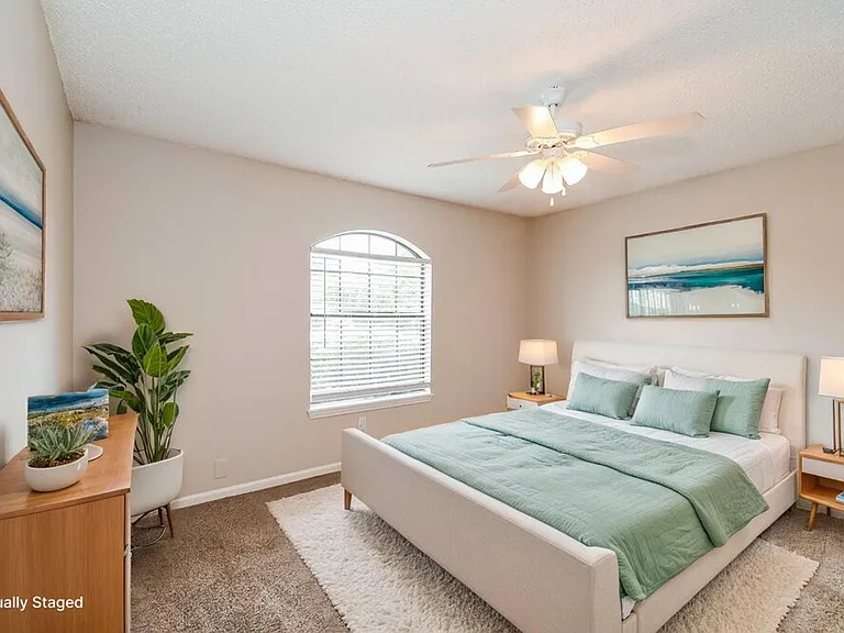 4323 Hanging Moss Dr — Photo 10