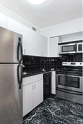 Rented by Global Realty Opportunities