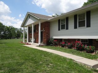 6010 E 210th St, Belton, MO 64012