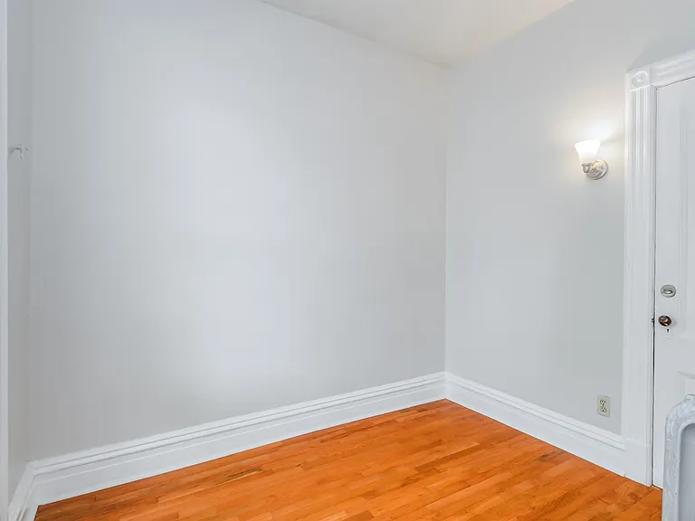 100 Clerk St #2 — Photo 6
