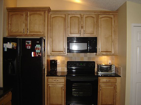 under-cabinet lighting