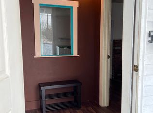 77 Pleasant St APT 5, Woodstock, VT 05091