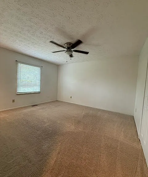 3479 Sutherland Dr — Photo 10