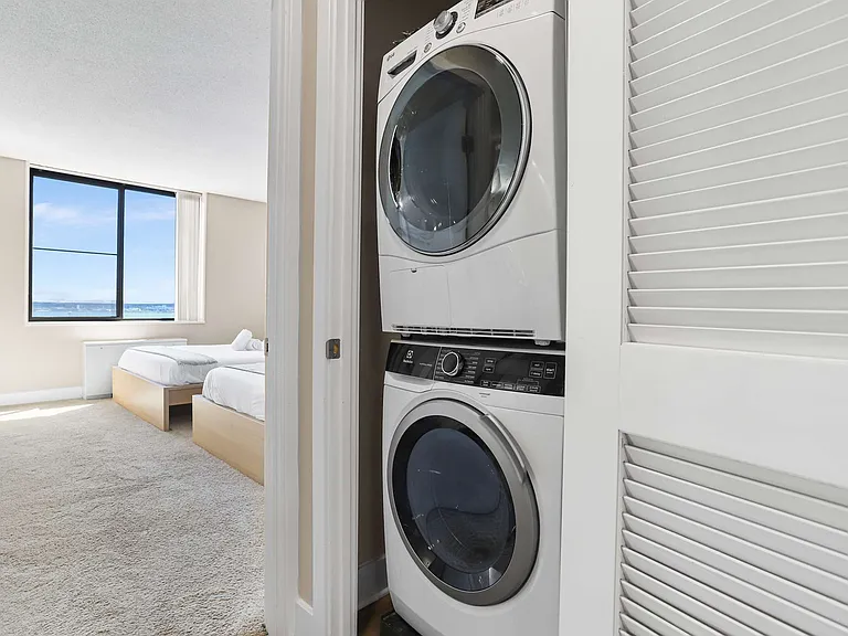 Washer/Dryer