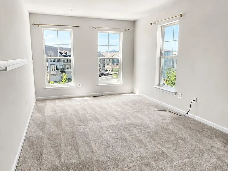 5845 Bella Marie Way — Photo 28