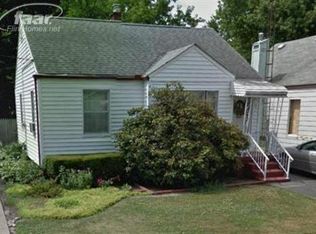 2402 Bennett Ave, Flint, MI 48506