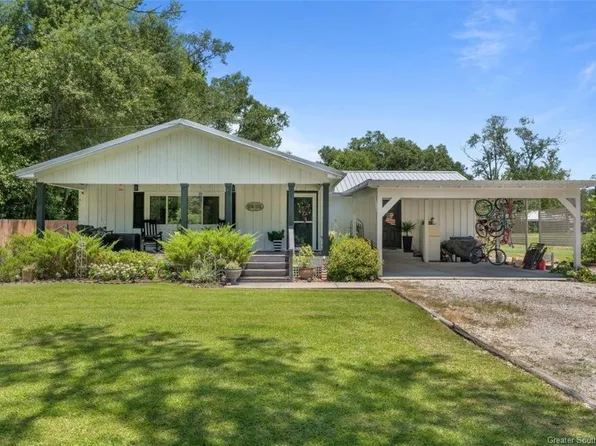 114 Brantley St, Dequincy, LA 70633