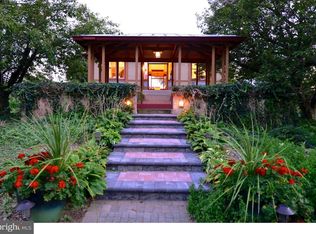 142 W London Grove Rd, West Grove, PA 19390