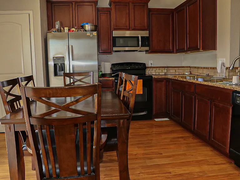 11560 River Oaks Ln — Photo 9