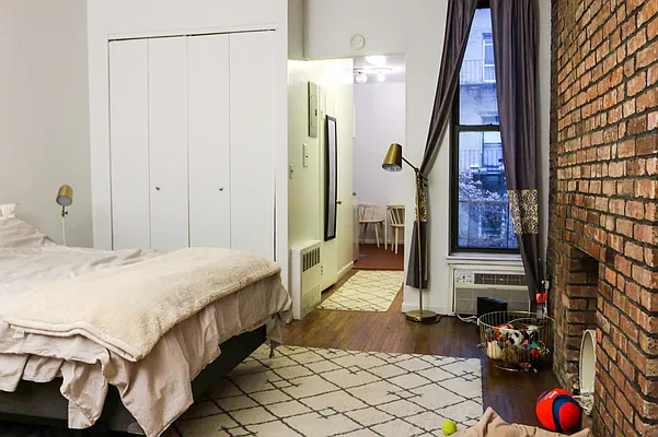 Rented by Ethan Blinder, LREB | media 8