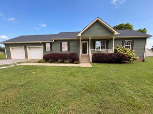 610 W Harper Rd, Portland, TN 37148
