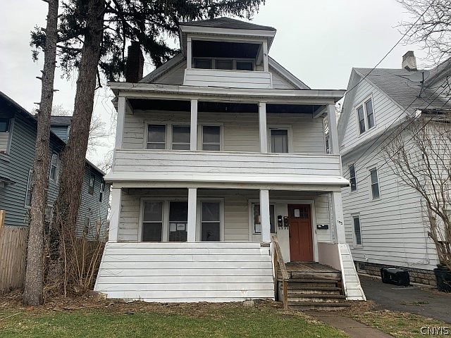 1st image of 195 Jasper St