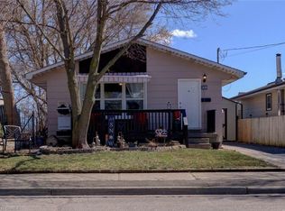 28 Harriett St, Brantford, ON N3S7J9