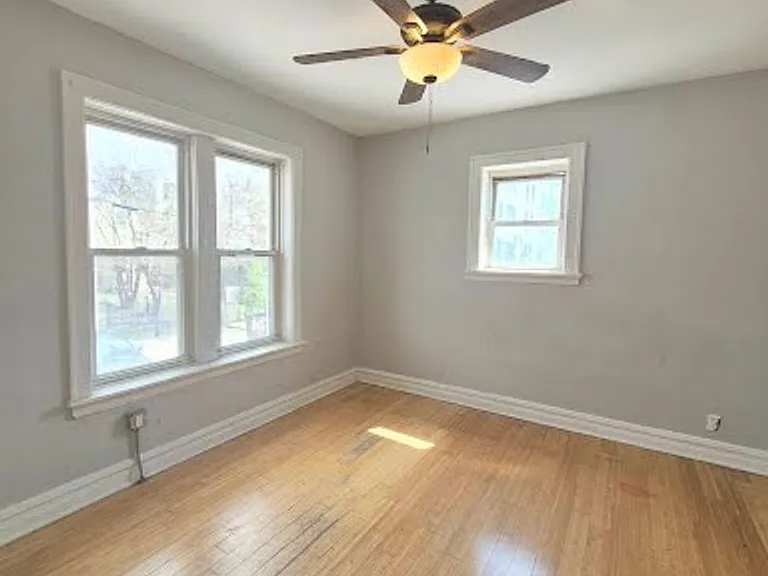 5735 W Washington — Photo 10