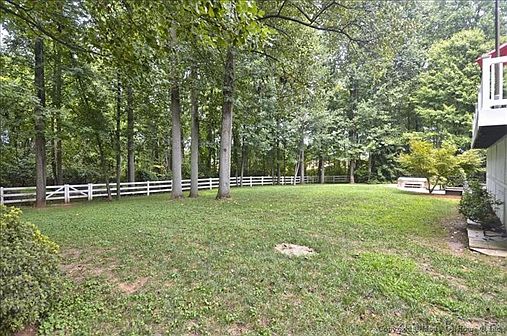 3rd image of 15729 Thistlebridge Dr