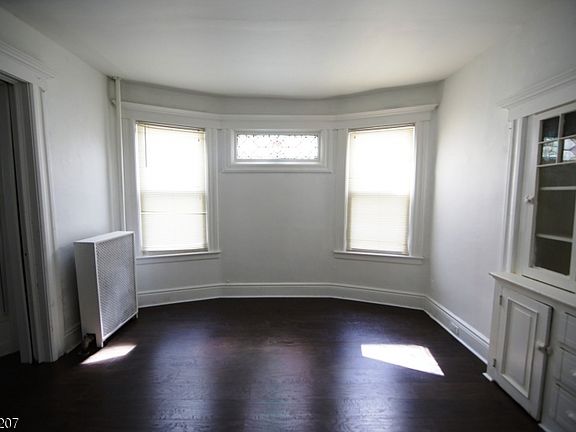 2nd image of 117 Shepard Ave